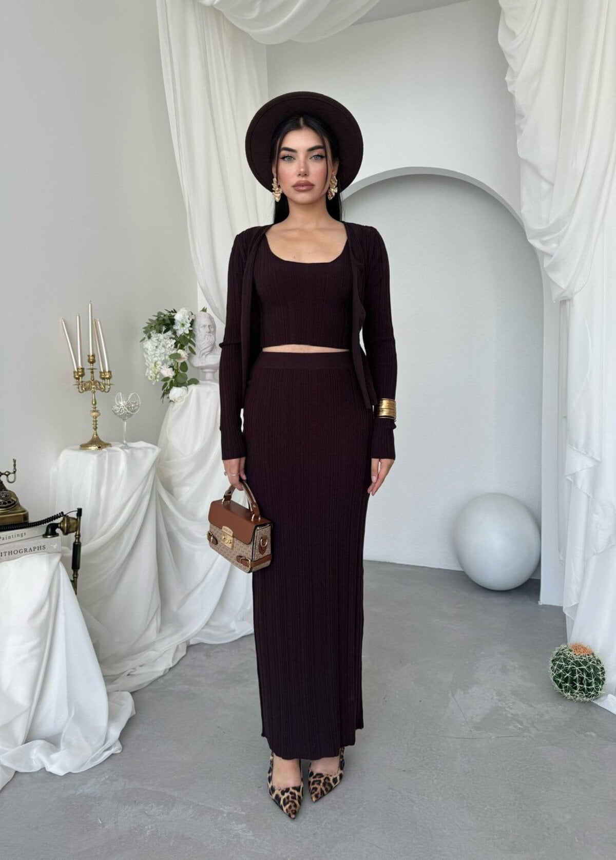 Dark Brown Ribbed Knit Three-Piece Set for Women - Etika - by Peralane - photo 8