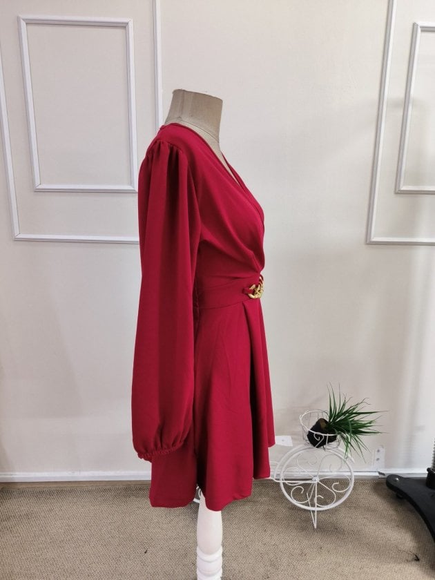 Women's Long Sleeve Wrap Collar Chain Detail Short Sequin Crepe Dress - Janes - by Peralane - photo 5