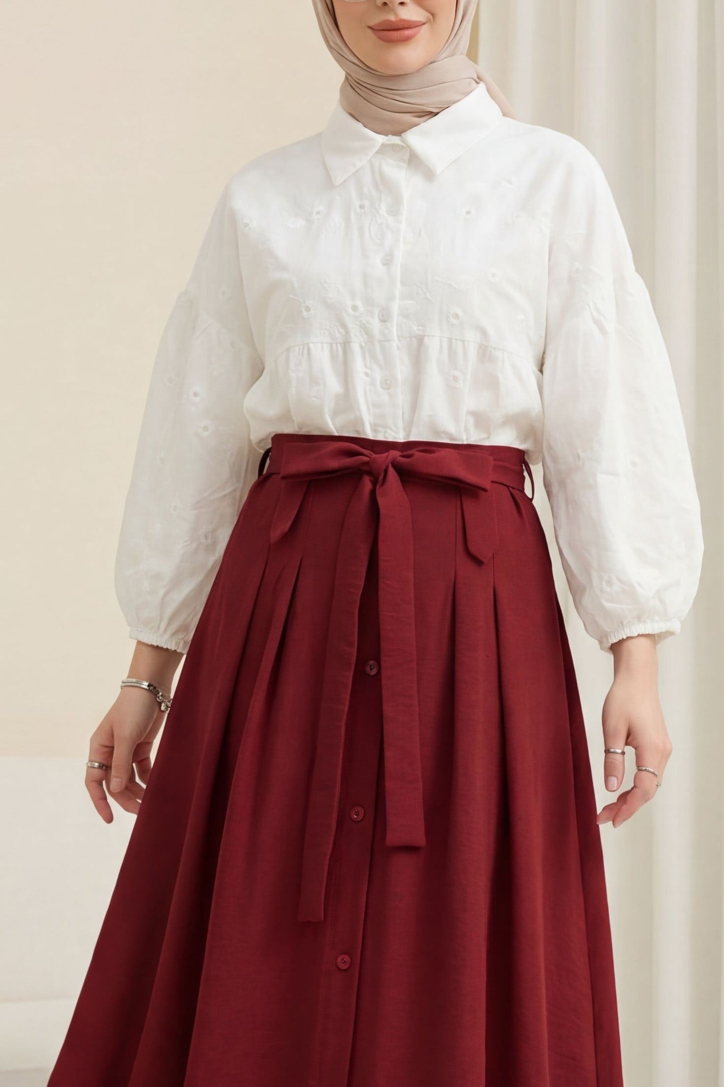 Elastic Cuff Scalloped Semi-Transparent Linen Look Shirt - White - Podyumplus - by Peralane