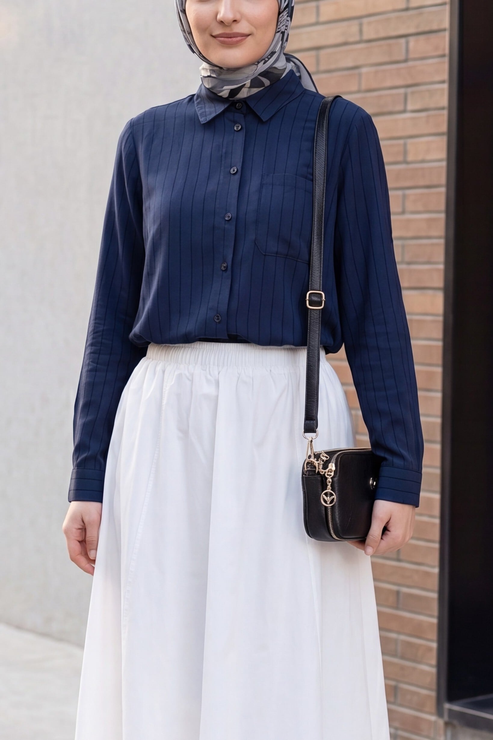 Tep Pocket Back-Long Oversized Linen Shirt - Navy - Podyumplus - by Peralane - photo 2