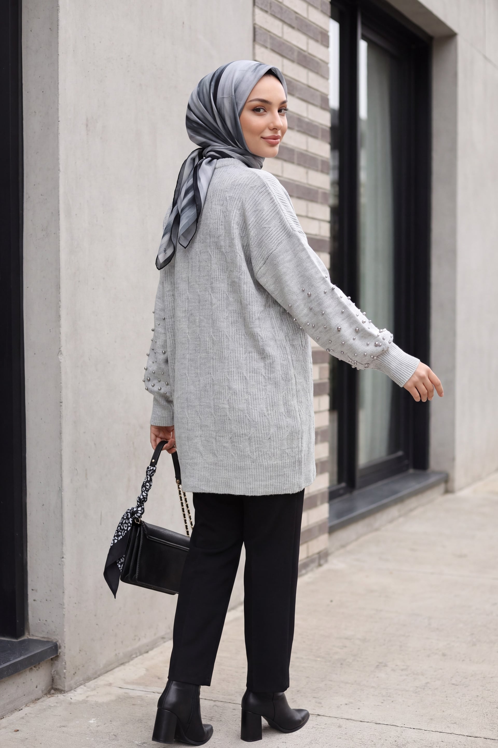 Pearl Sleeve Patterned Relaxed Knit Tunic - Light Grey - Podyumplus - by Peralane - photo 3