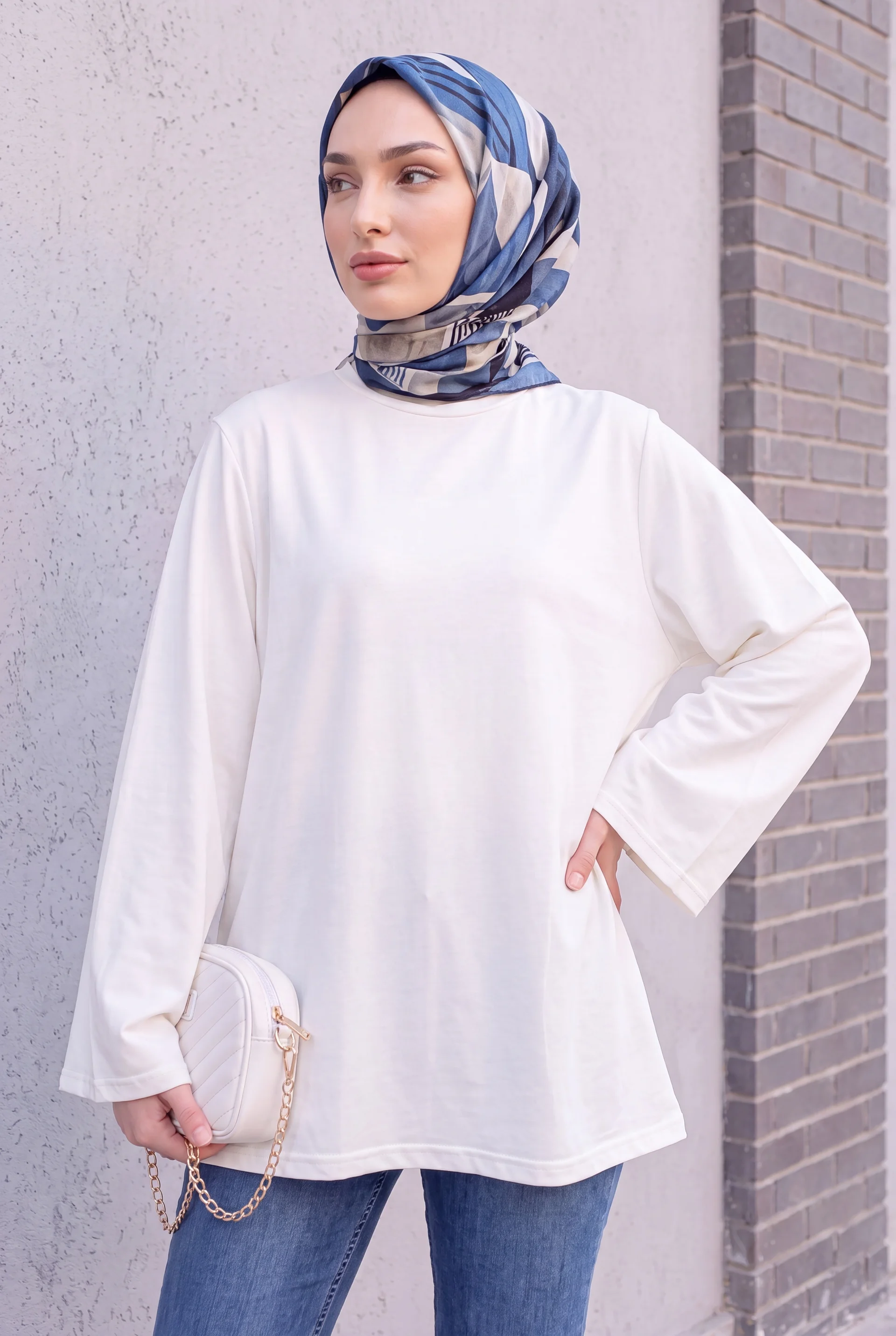 Crew Neck Spanish Sleeve Padded Shoulder Undershirt Blouse - Ecru - Podyumplus - by Peralane