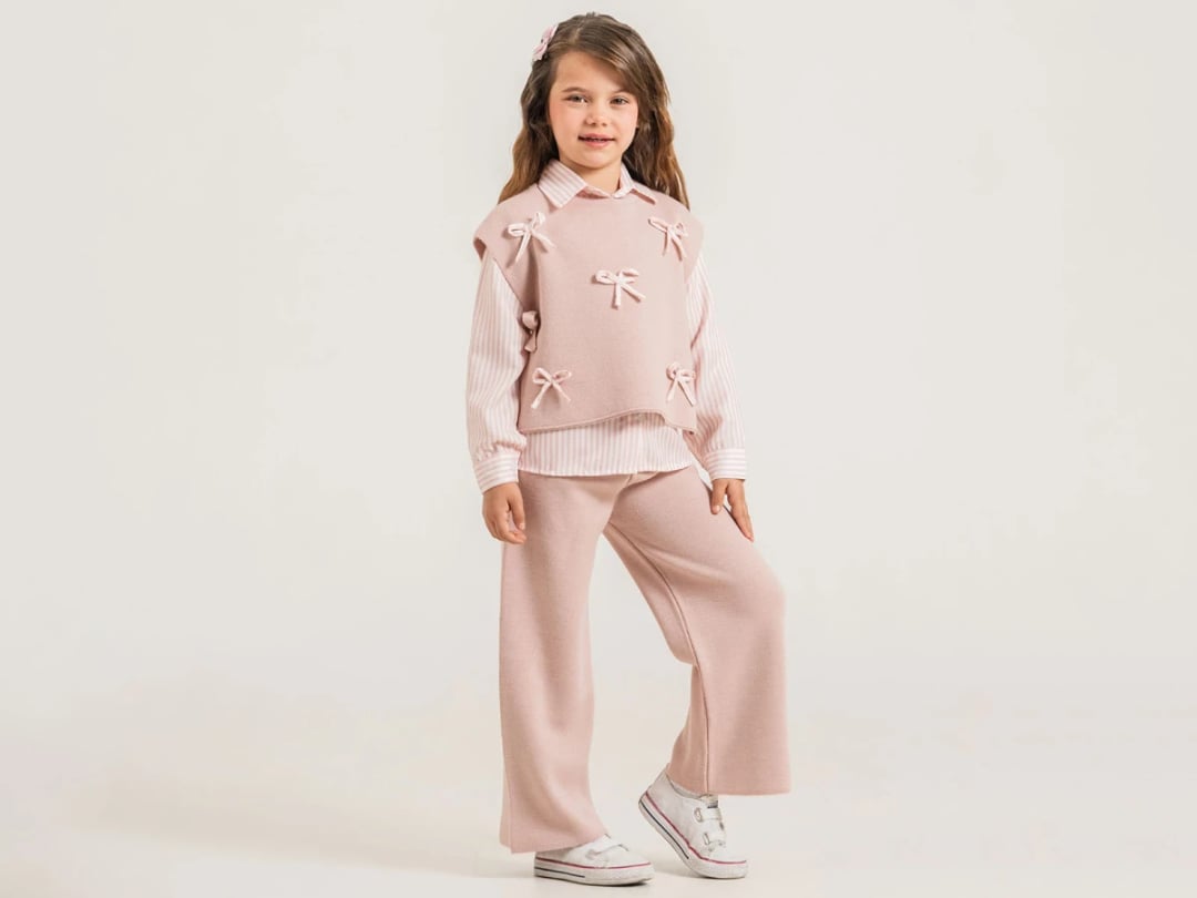 Girl's Three-Piece Set with Bow Detail Striped Shirt, Knitted Vest and Wide-Leg Trousers in Pale Pink - Pampal Kids - by Peralane