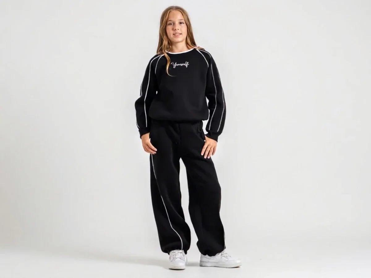 Girls' Printed Fleece Tracksuit Set in Black - ÖZ Bebe - by Peralane
