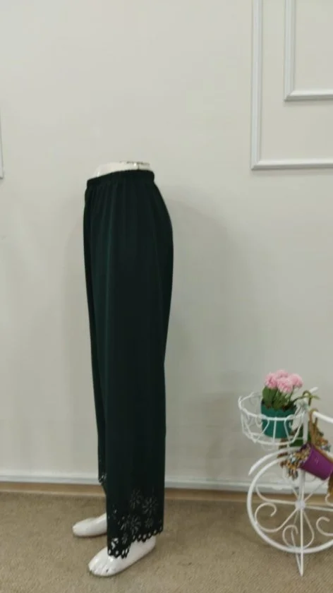 Women's High-Waist Elasticated Waistband Floral Laser-Cut Crepe Trousers - Janes - by Peralane - photo 6