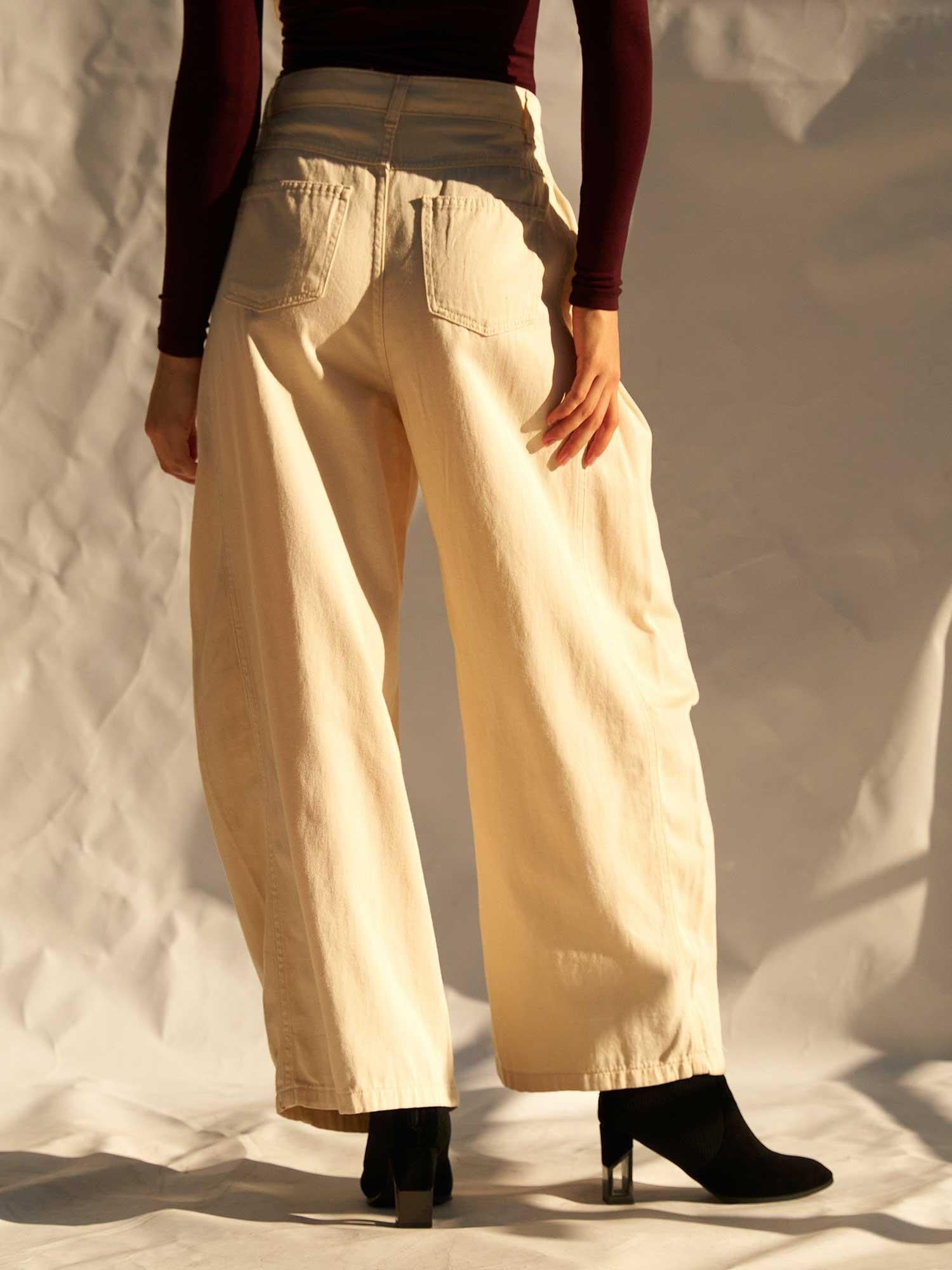 Burgundy Long-Sleeve Henley T-Shirt and Cream Wide-Leg Trousers Set - Lefon - by Peralane - photo 8