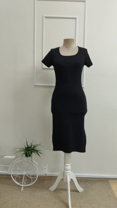 Women's Black Short-Sleeved Scoop Neck Midi Slip Dress with Side Slit - Janes - by Peralane - photo 5