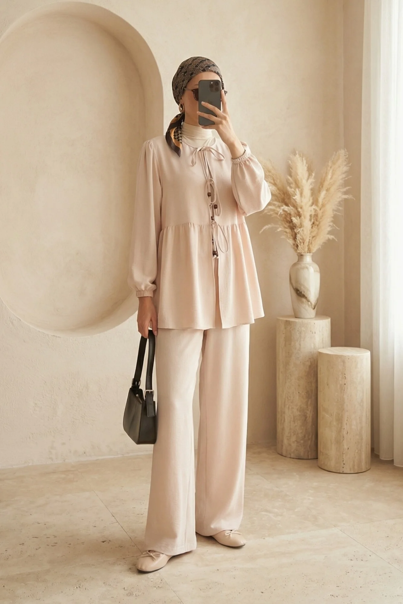Women's Tie-Front Tunic and Wide-Leg Trousers Co-ord Set in Cream - Bigdart - by Peralane - photo 2
