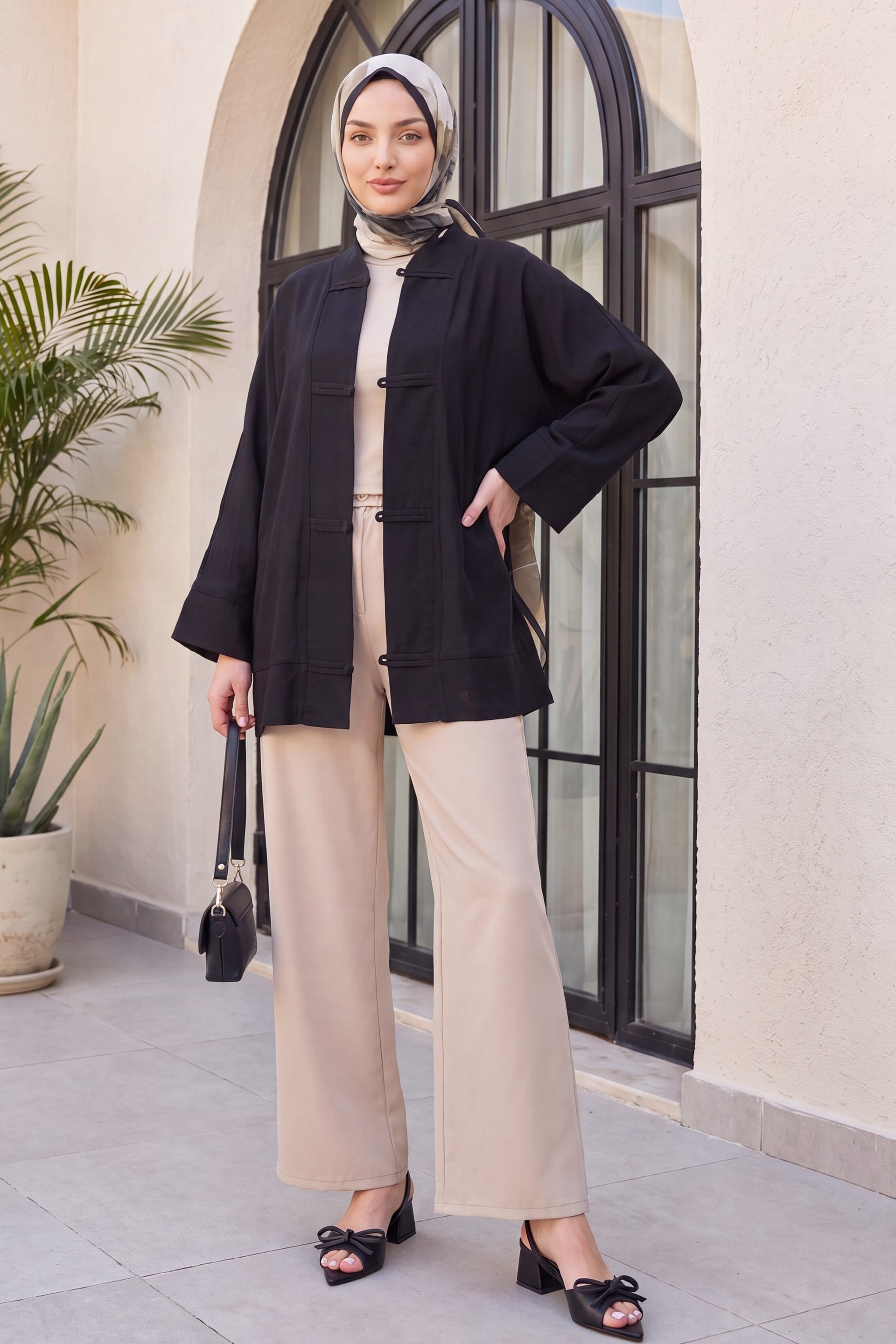 Bias-Trim Button V-Neck Organza Voile Oversize Kimono - Black - Podyumplus - by Peralane - photo 2