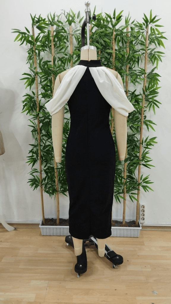 Women's Black Fitted Dress with Sheer Overlay and Cold-Shoulder Cutouts - Janes - by Peralane - photo 9