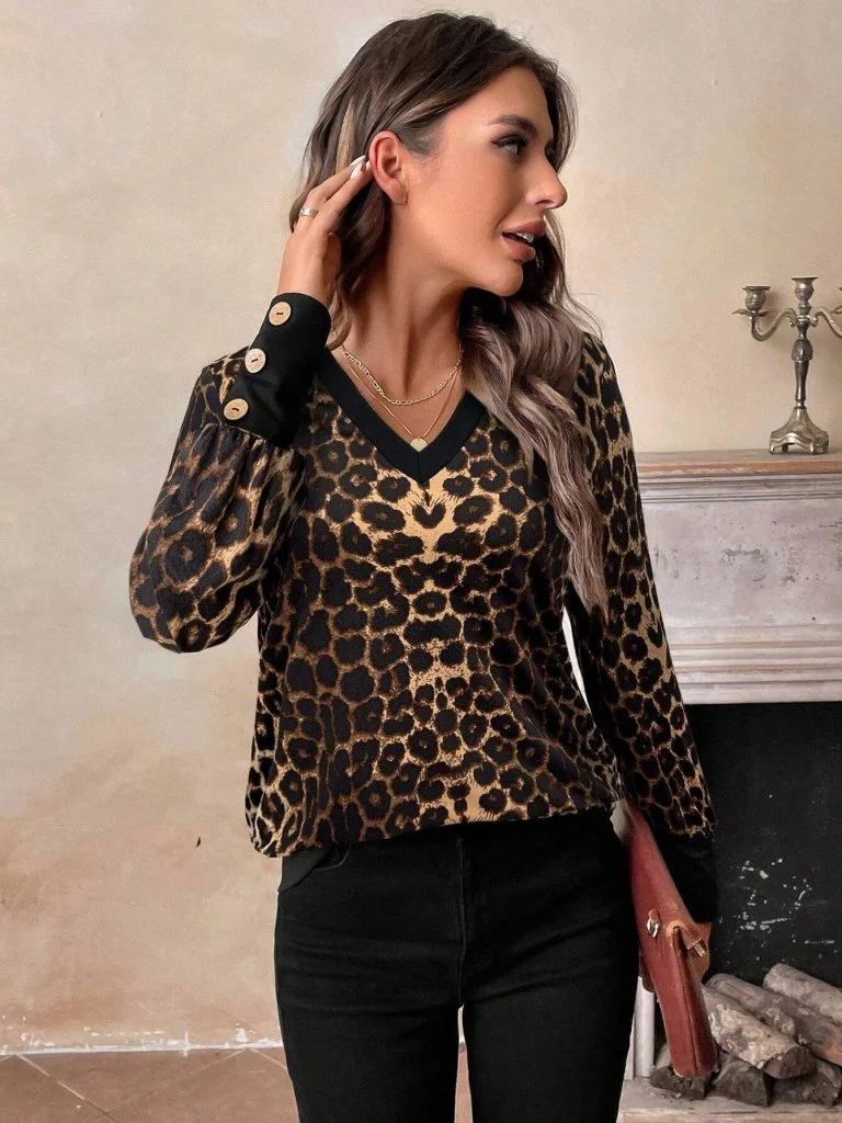Women's Long Sleeve V-Neck Leopard Print Suprem Blouse - Janes - by Peralane - photo 3