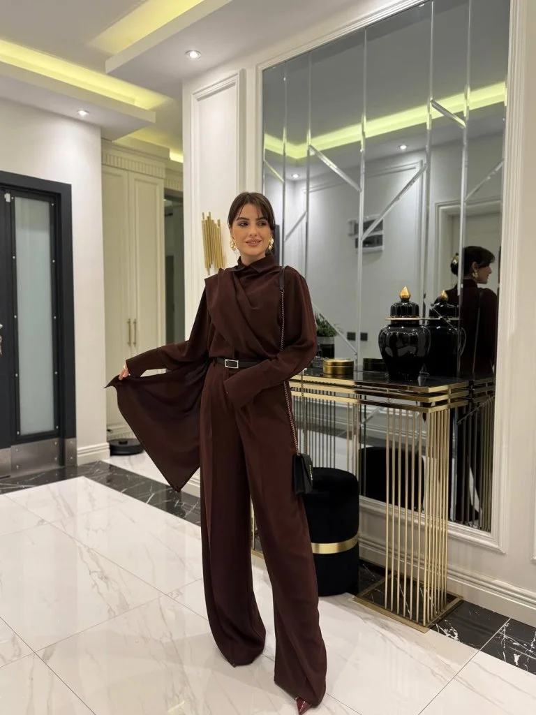 Women's Two-Piece Set: Long-Sleeve Shawl Collar Blouse and Wide-Leg Trousers with Belt - Janes - by Peralane - photo 2
