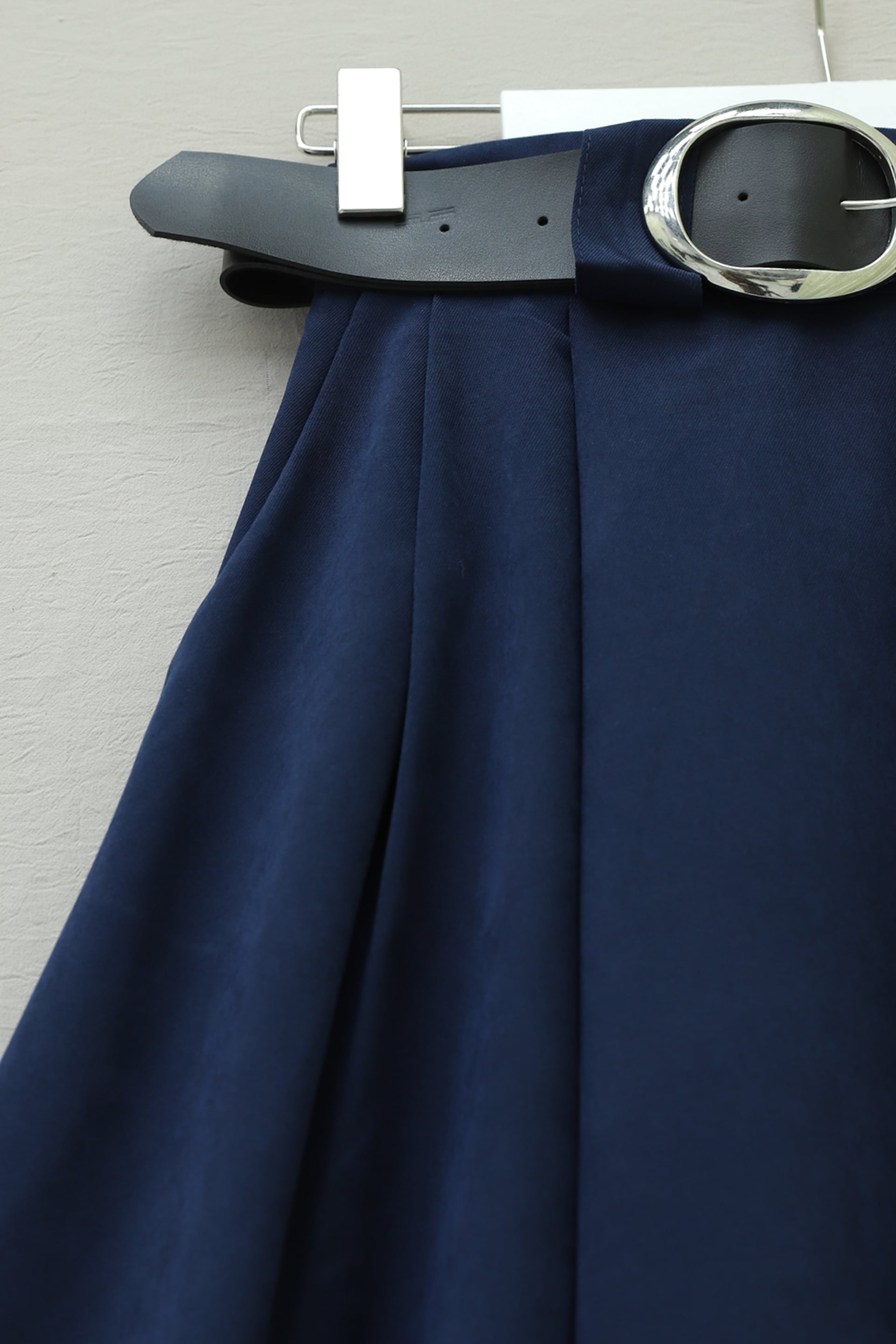Navy Blue Thick Belted Pleated Tweed Skirt with Side Pockets - Podyumplus - by Peralane - photo 6