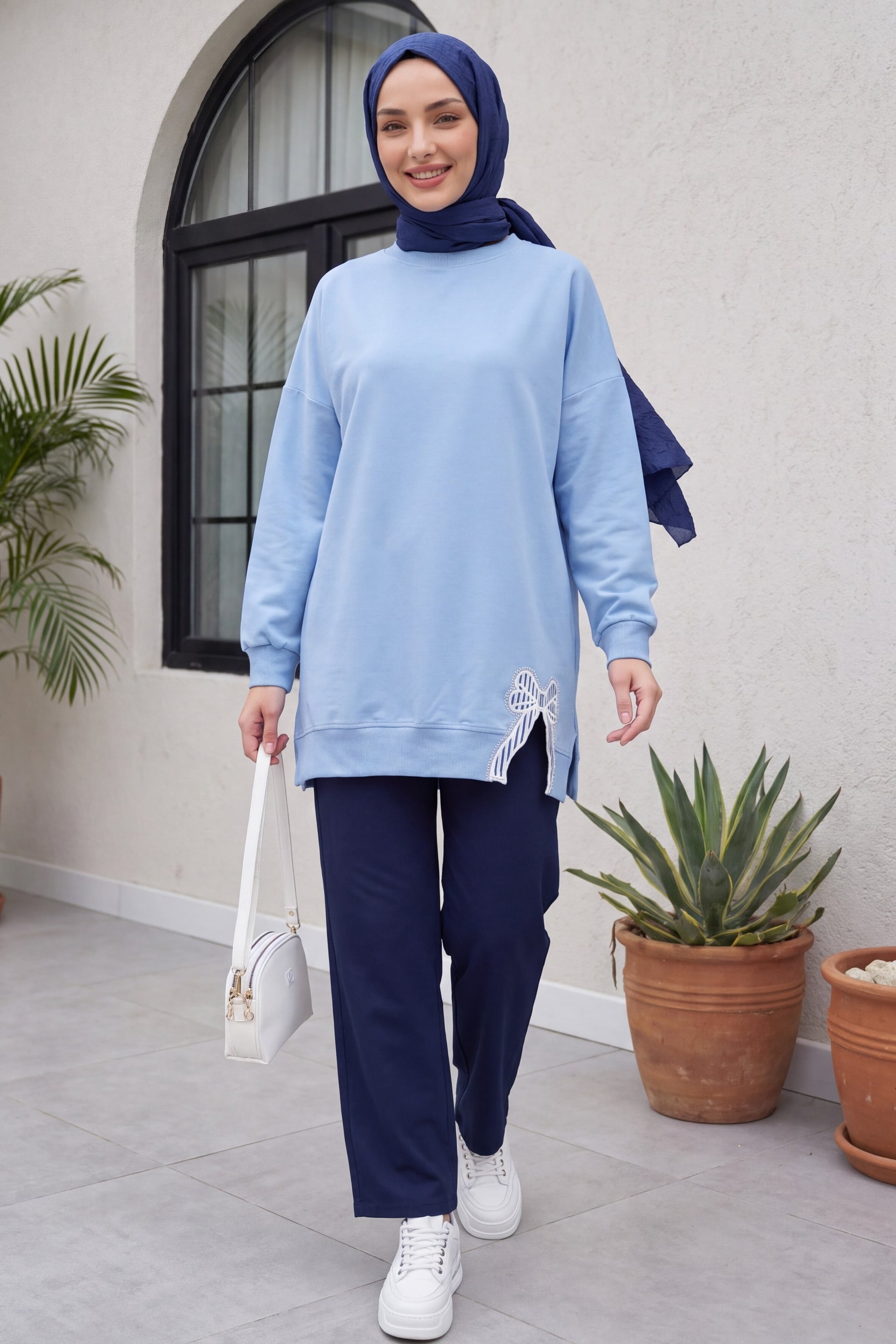 Round Neck with Bow Detail Relaxed Knit Tunic - Light Blue - Podyumplus - by Peralane - photo 2