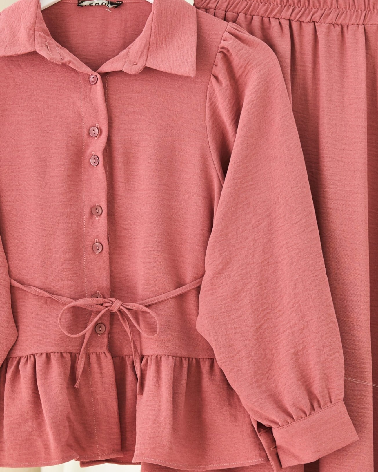Dusty Rose Co-ord Set with Long-Sleeved Blouse and A-Line Maxi Skirt - Podyumplus - by Peralane - photo 5
