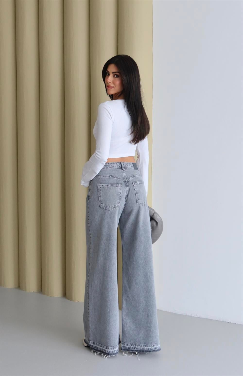 High Waist Extra Wide Leg Grey Denim Trousers - Lacarino Jeans - by Peralane - photo 5