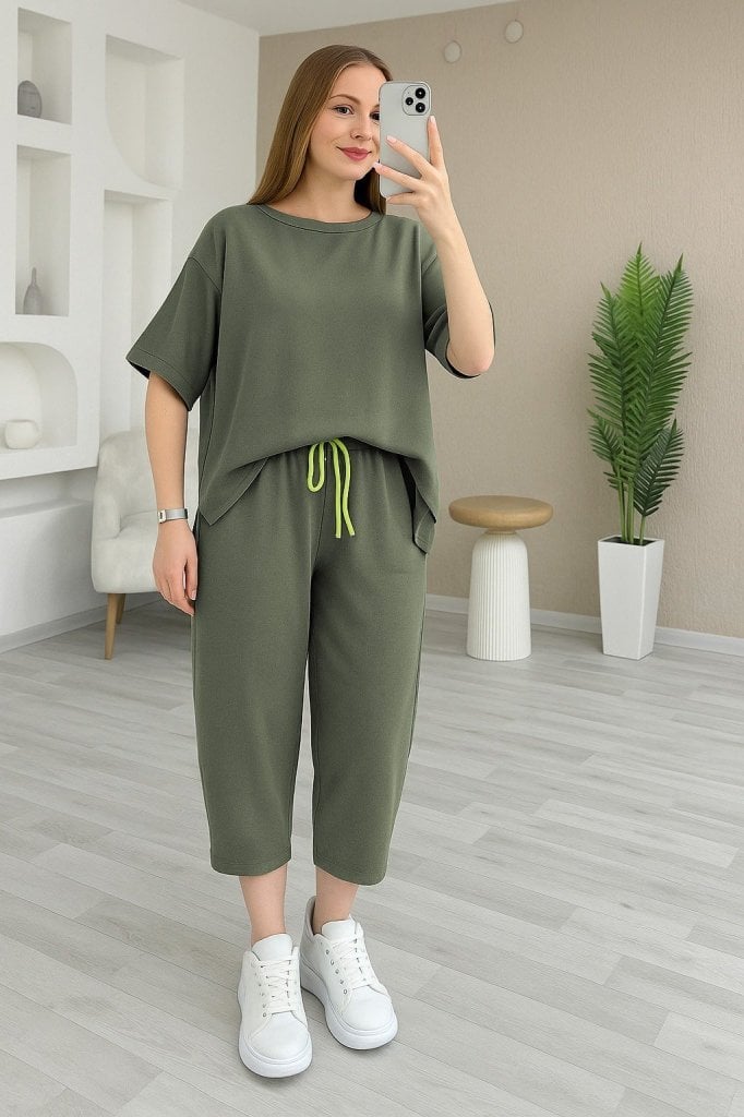 Women's Short Sleeve Crew Neck Viscose Two-Thread Blouse and Trousers Two-Piece Set - Janes - by Peralane - photo 2