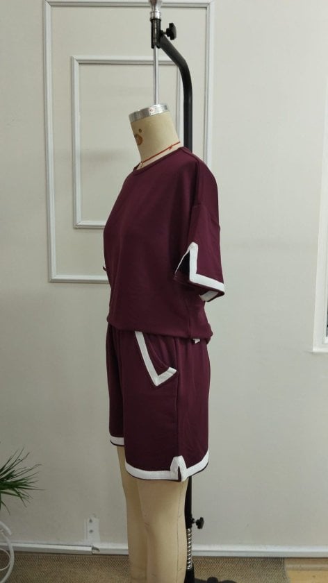 Women's Short-Sleeve Crew Neck Striped Detail Viscose Two-Thread Blouse and Shorts Set - Janes - by Peralane - photo 5