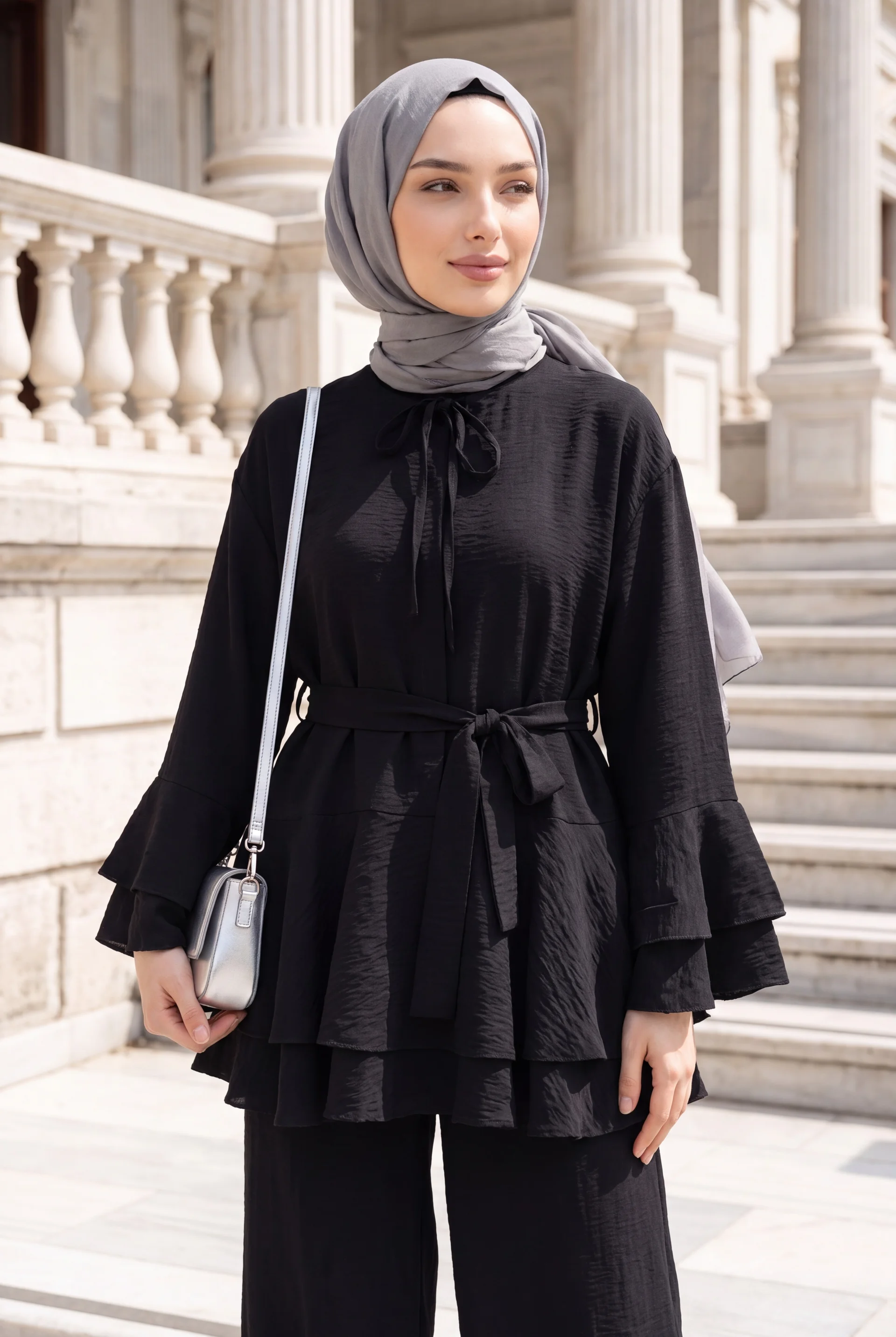 Women's Black Jacquard Waffle Co-ord Set with Flared Sleeve Cuffs, Wide-Leg Trousers and Belt - Podyumplus - by Peralane - photo 4