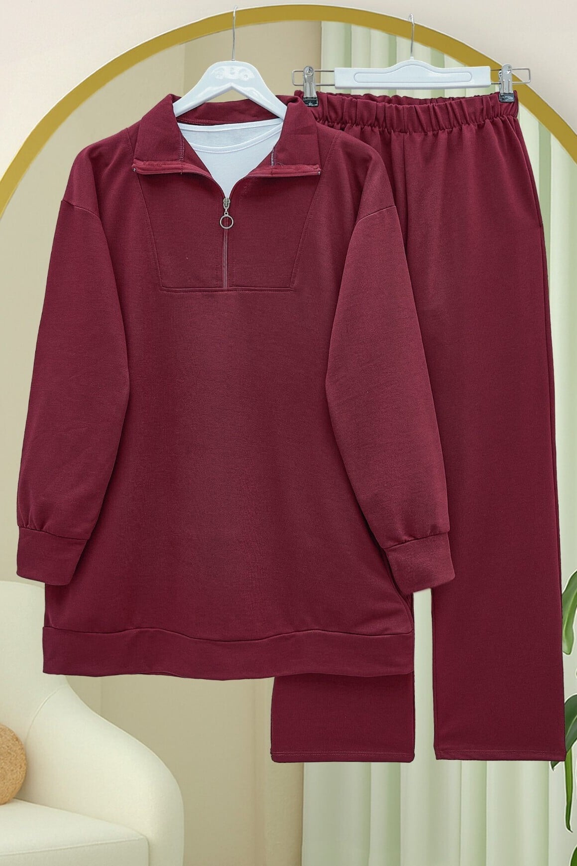Half-Zip Collared Knit Set in Burgundy - Podyumplus - by Peralane - photo 3