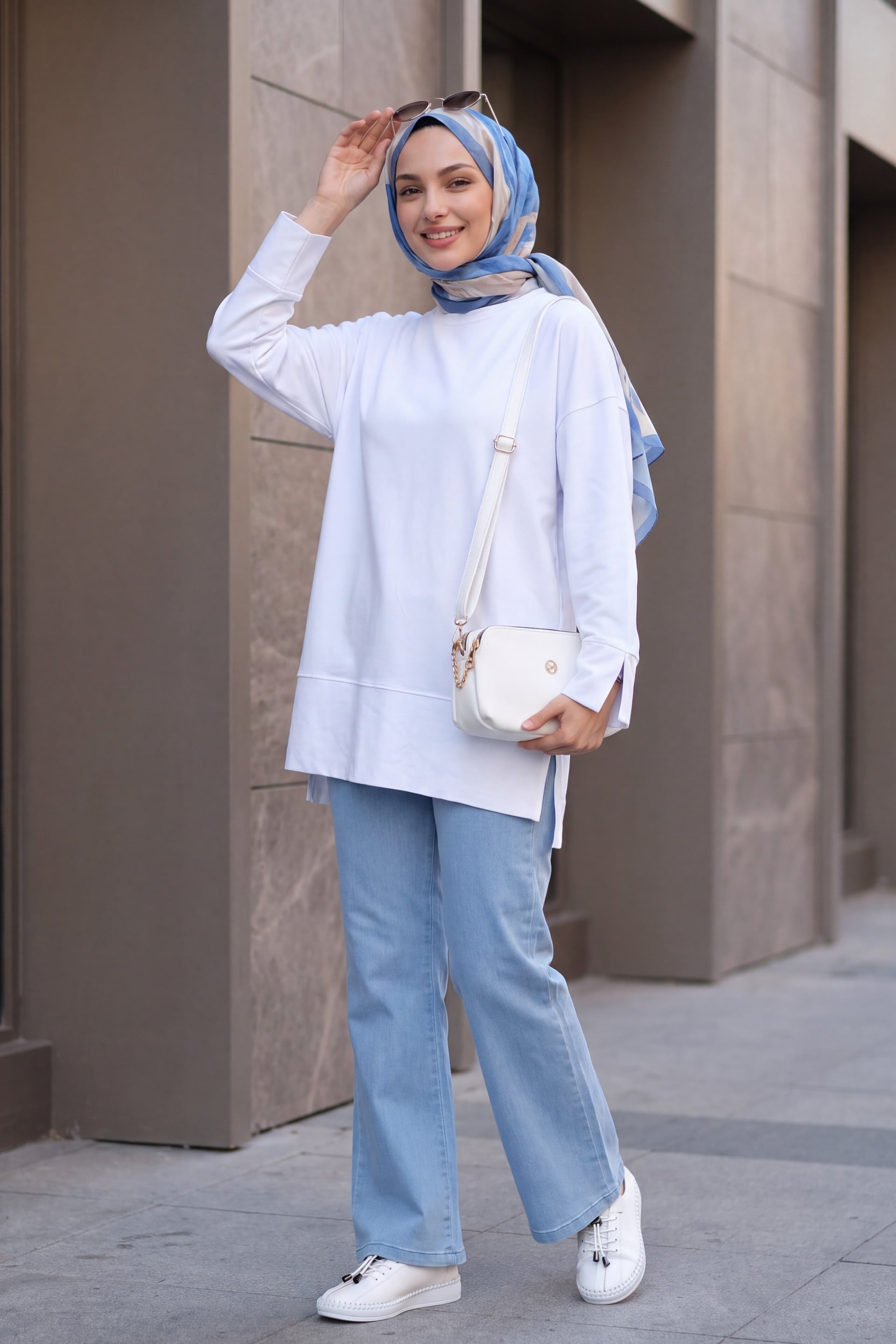 White Crew Neck Side Slit Oversize Knit Tunic - Podyumplus - by Peralane - photo 3