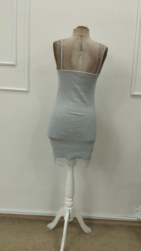 Women's Light Grey Slip Dress with Lace Trim and Spaghetti Straps - Janes - by Peralane - photo 5