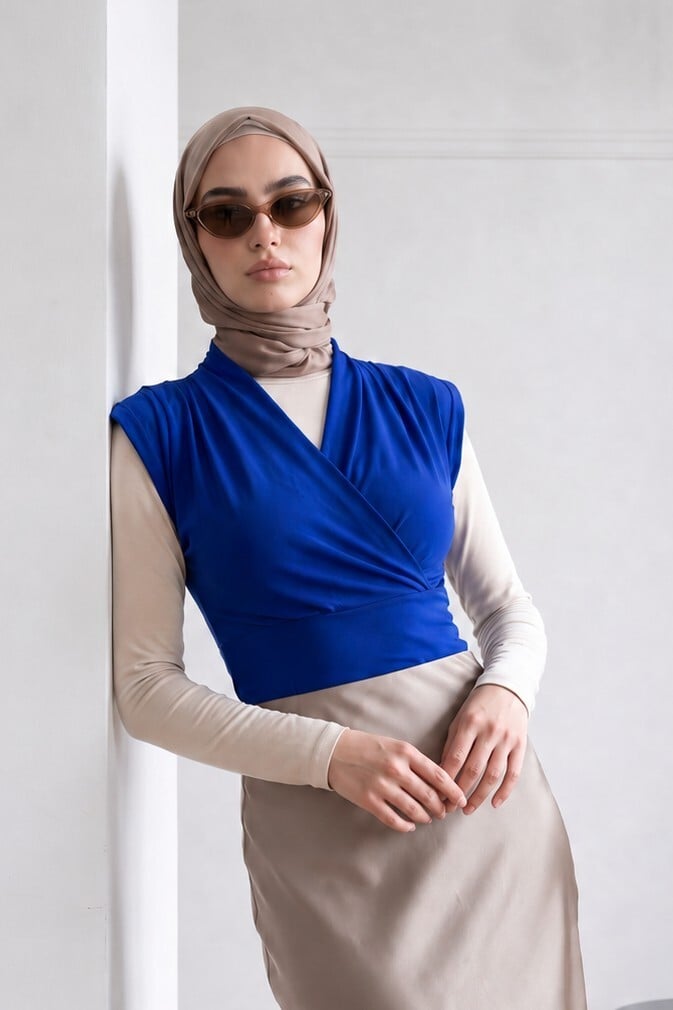 Sleeveless Padded Faux Wrap Blouse in Saks - Podyumplus - by Peralane - photo 6