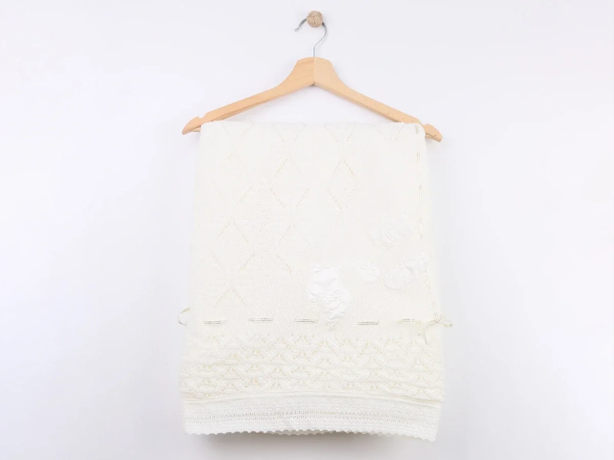 White Knitted Baby Blanket with Stork Embroidery - Mizmiz - by Peralane