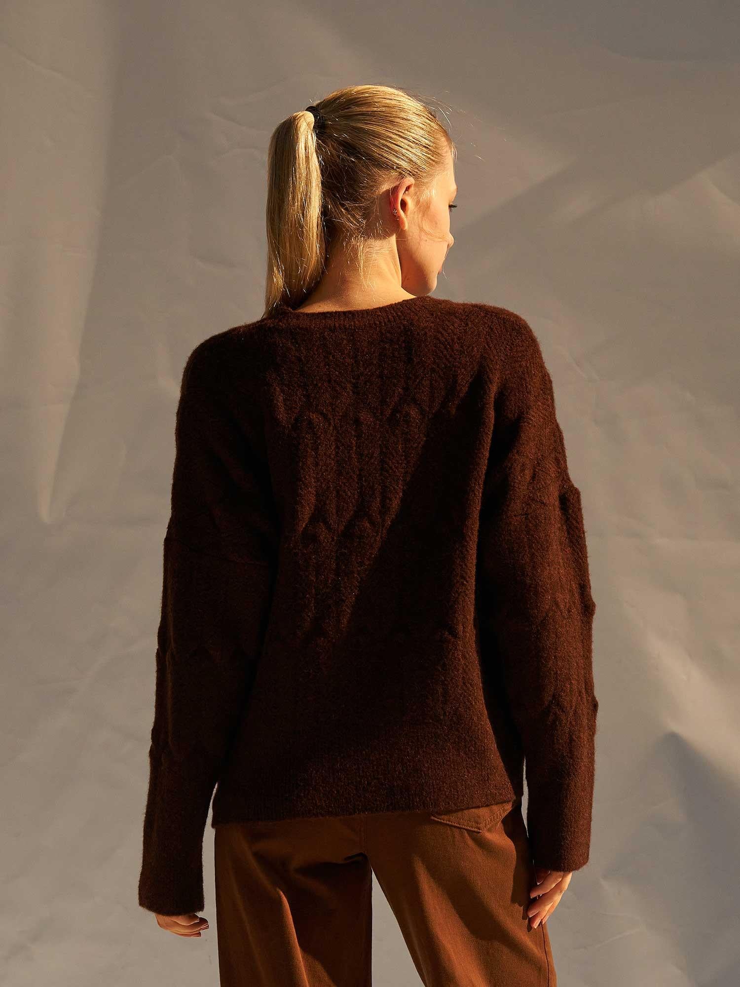 Brown Oversized Crewneck Knit Sweater - Lefon - by Peralane - photo 3