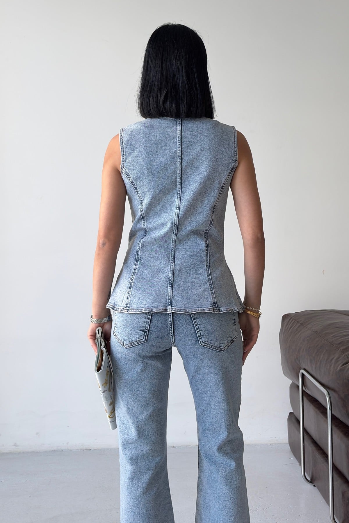 Denim Vest and Flared Trousers Two-Piece Set in Light Wash Blue - Xlove - by Peralane - photo 5
