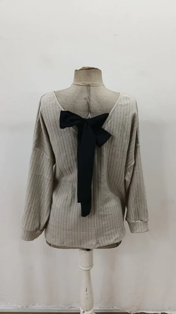 Women's Long Sleeve V-Neck Back Ribbon Detail Brushed Knit Blouse - Janes - by Peralane - photo 4