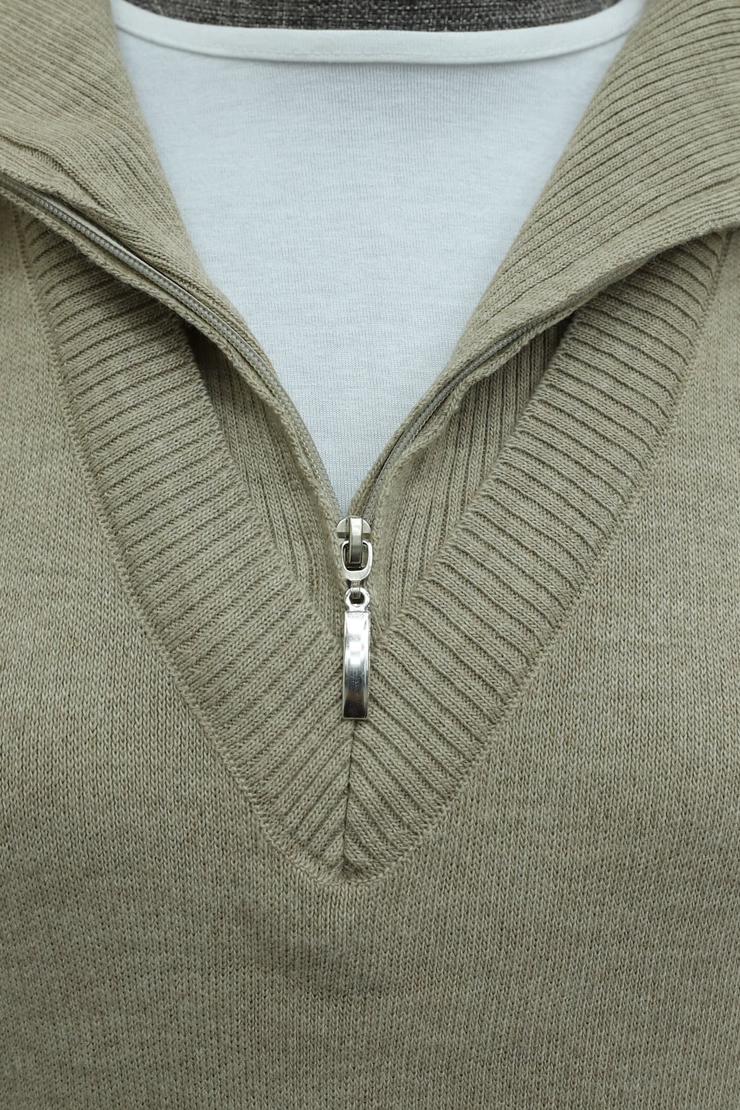 Turtleneck Zip Slit Detail Knit Set in Beige - Podyumplus - by Peralane - photo 9