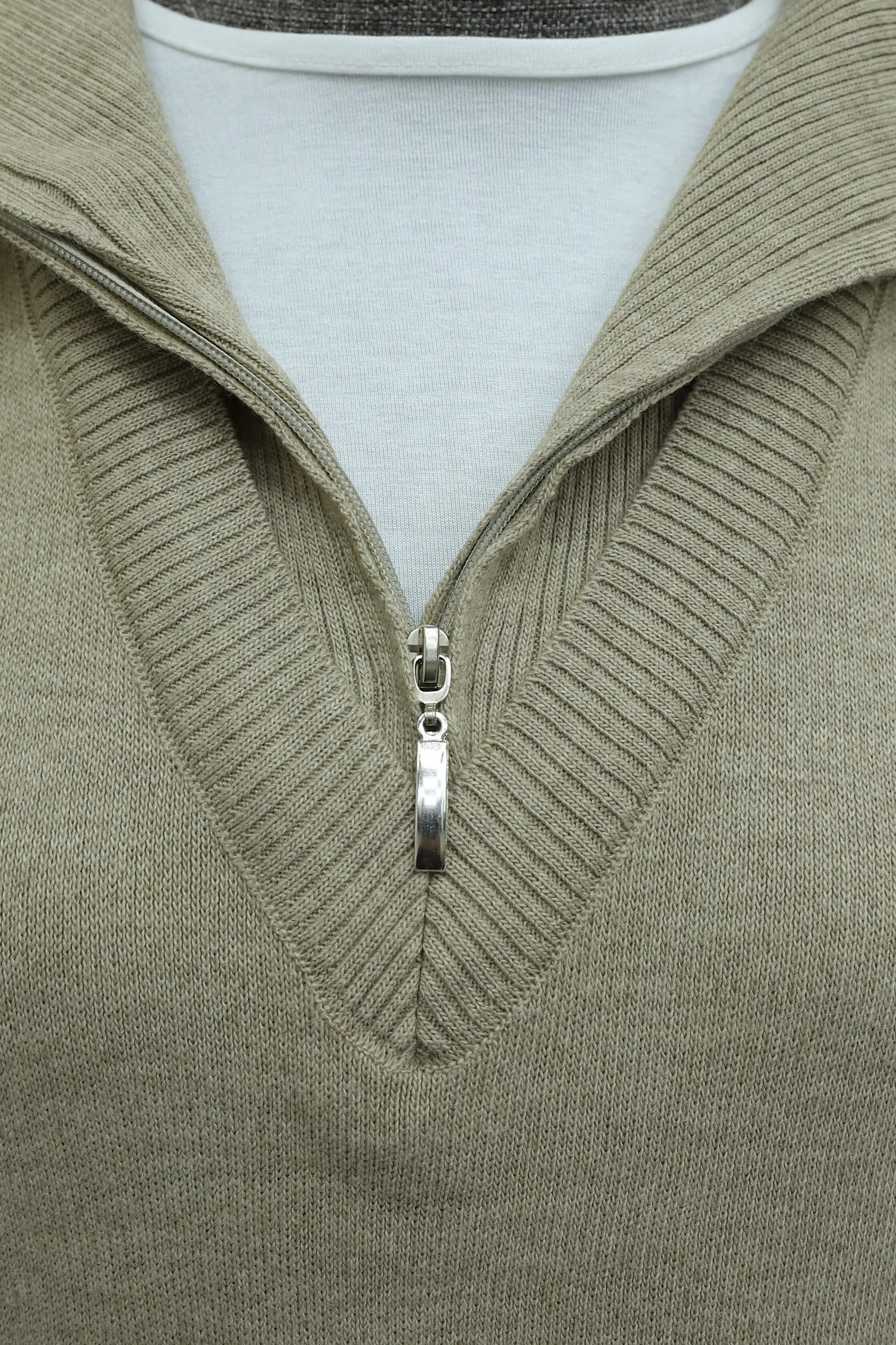 Turtleneck Zip Slit Detail Knit Set in Beige - Podyumplus - by Peralane - photo 9