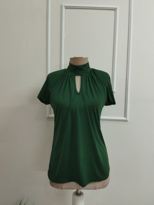 Women's Short Sleeve Turtleneck Blouse with Keyhole Detail - Janes - by Peralane - photo 4