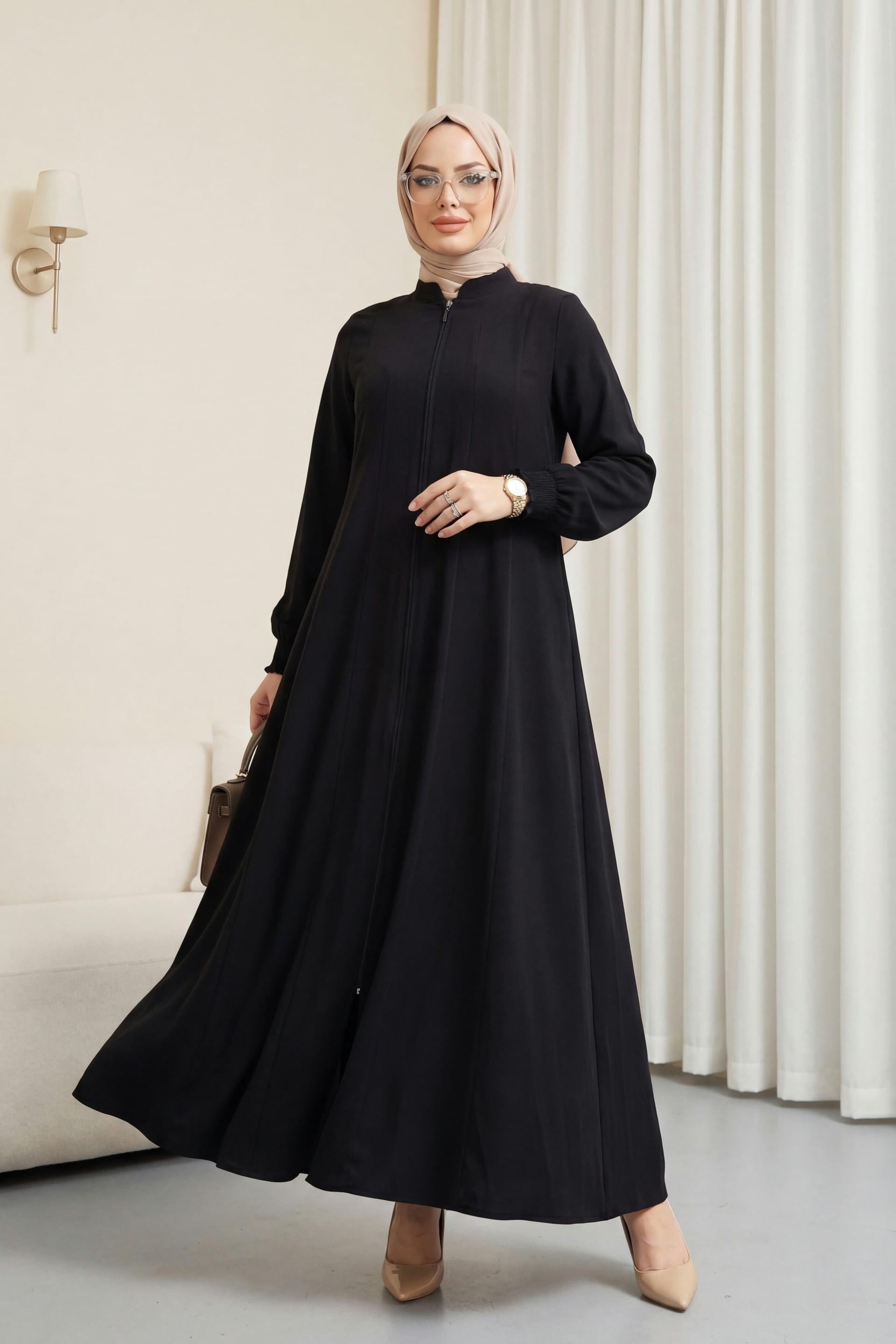Black Zip-Front Abaya with Side Pockets and Elasticated Cuffs - Podyumplus - by Peralane