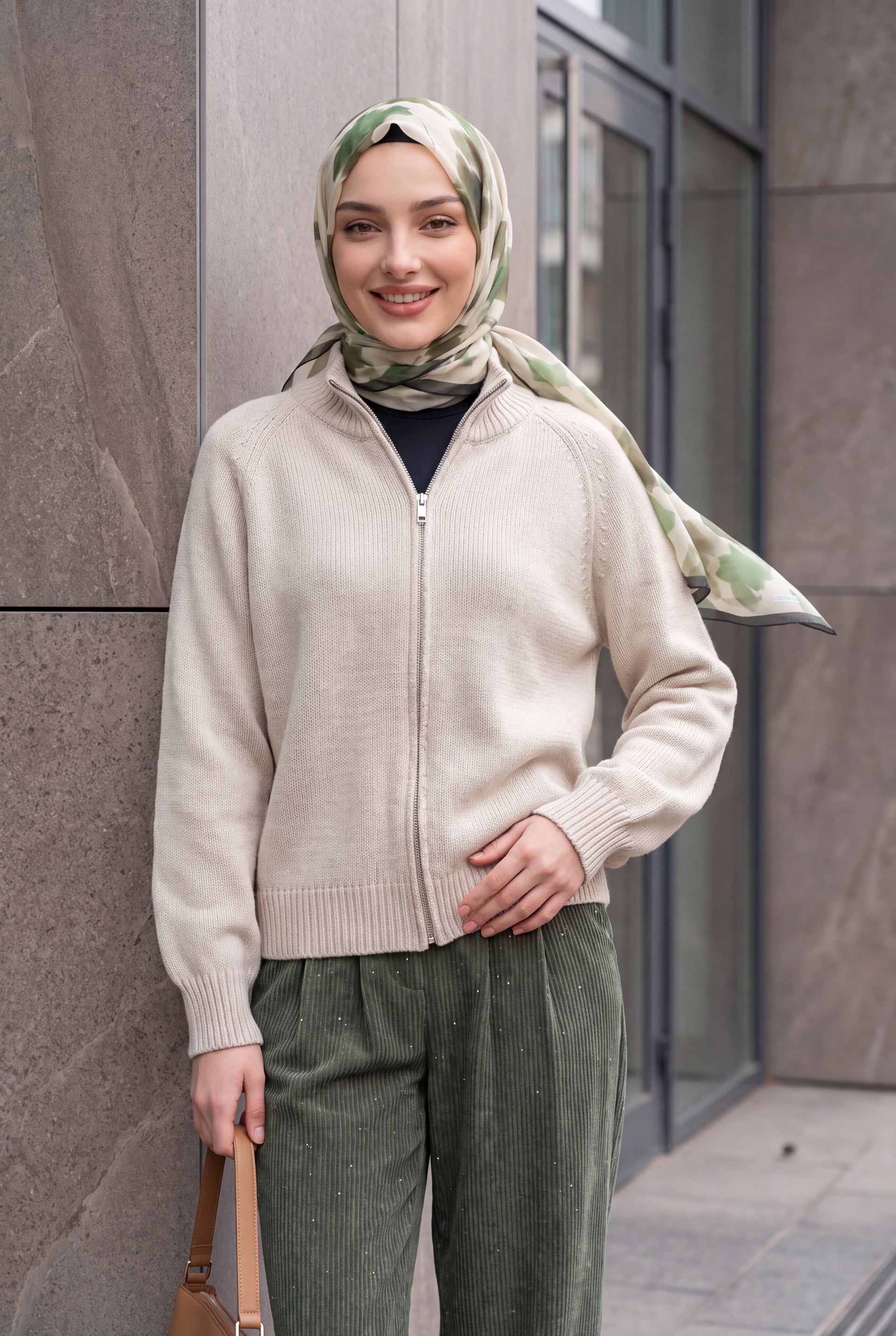 Half-Collar Zip-Front Stitch Detail Knit Cardigan - Cream - Podyumplus - by Peralane - photo 3