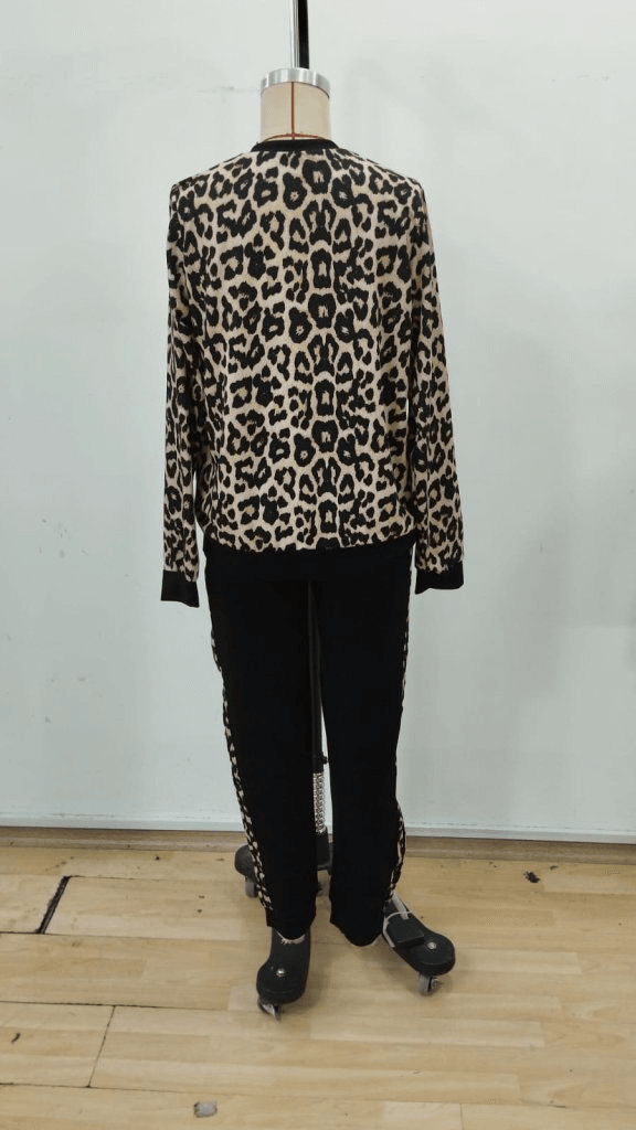 Women's Zip-Front Leopard Print Two-Piece Tracksuit - Janes - by Peralane - photo 3