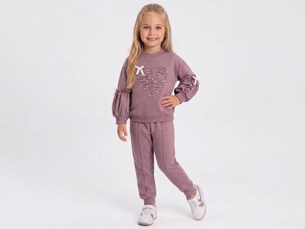 Girls' Two-Piece Sweatshirt and Trousers Set with Heart Embroidery - Feely Kids - by Peralane