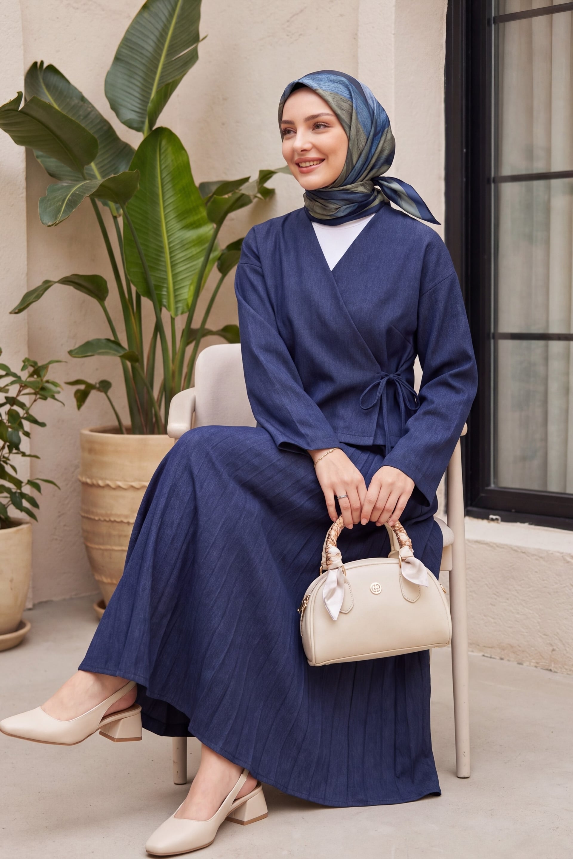 Women's Wrap-Front Skirt Suit in Navy Blue Wool-Effect Fabric - Podyumplus - by Peralane