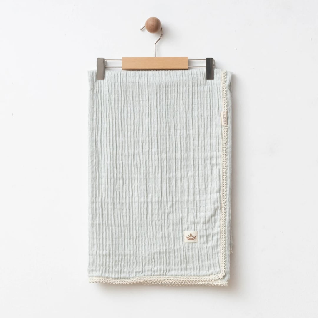 Muslin Baby Blanket with Lace Trim - Eslenza - by Peralane