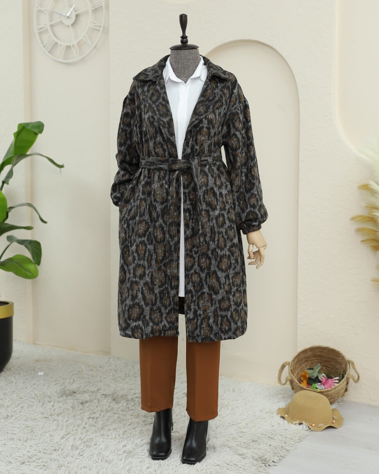 Leopard Print Belted Wrap Coat with Notched Lapel - Podyumplus - by Peralane - photo 4