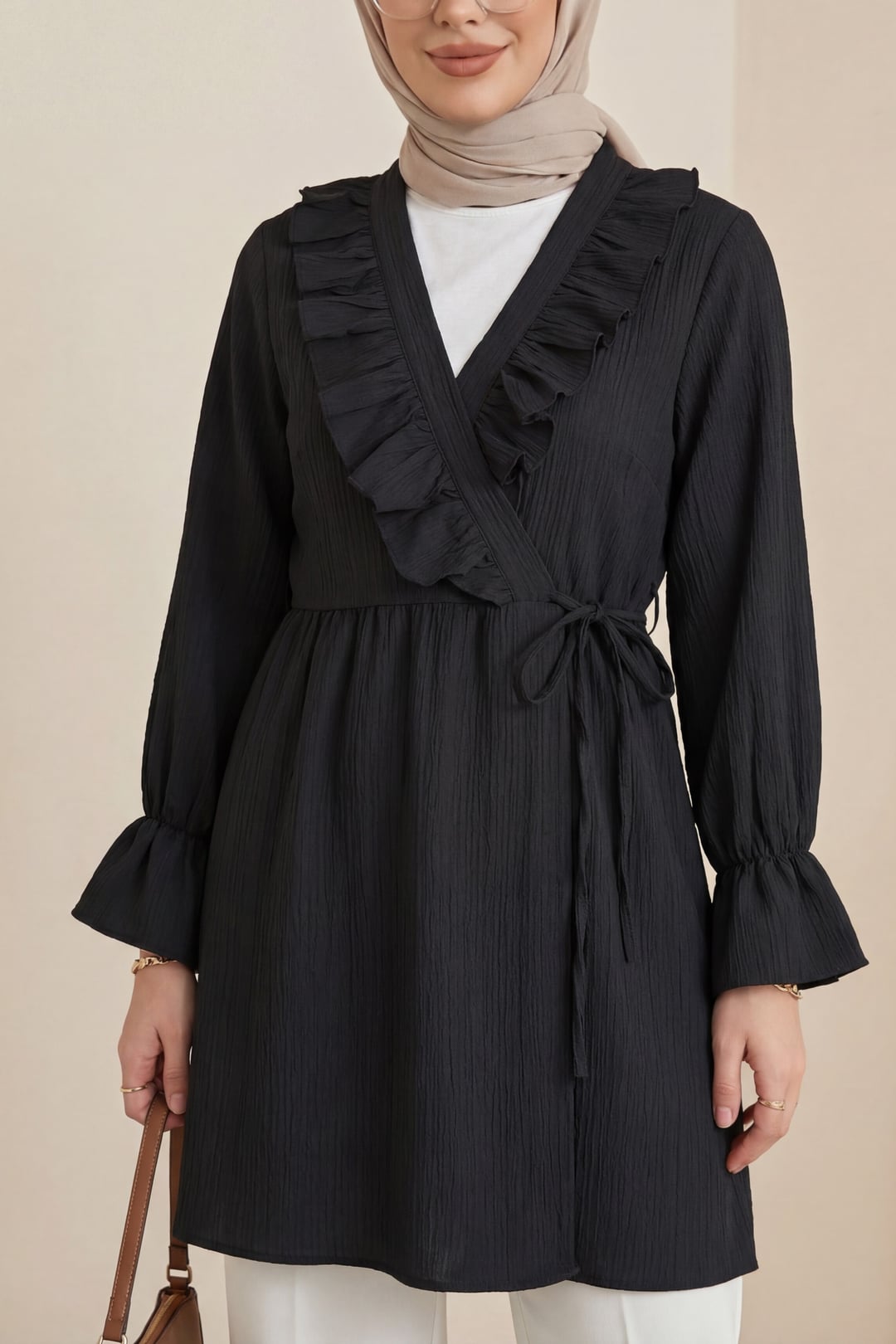 Black Crinkle Kimono with Ruffled Tie Front - Podyumplus - by Peralane - photo 6