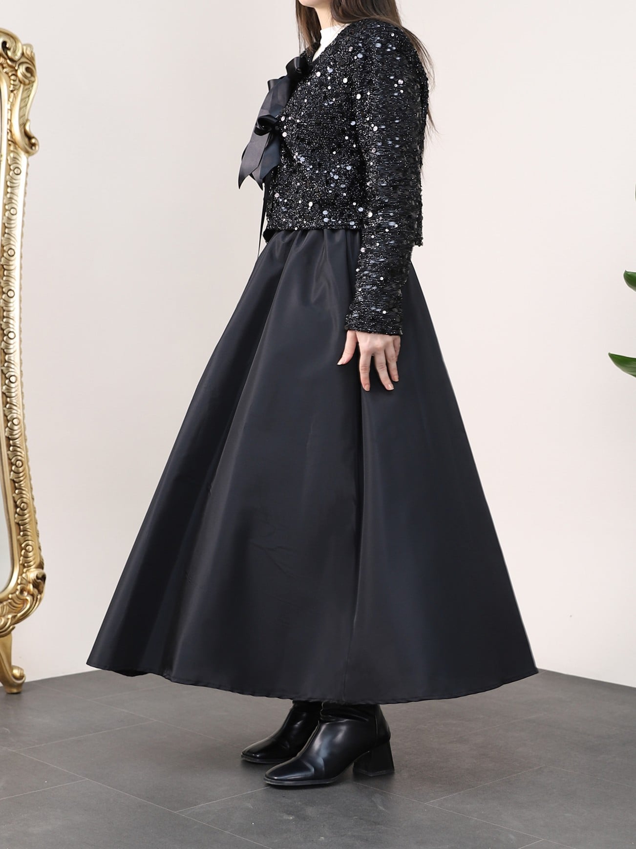 Sequin Jacket and Taffeta Skirt Set in Black - Podyumplus - by Peralane - photo 2