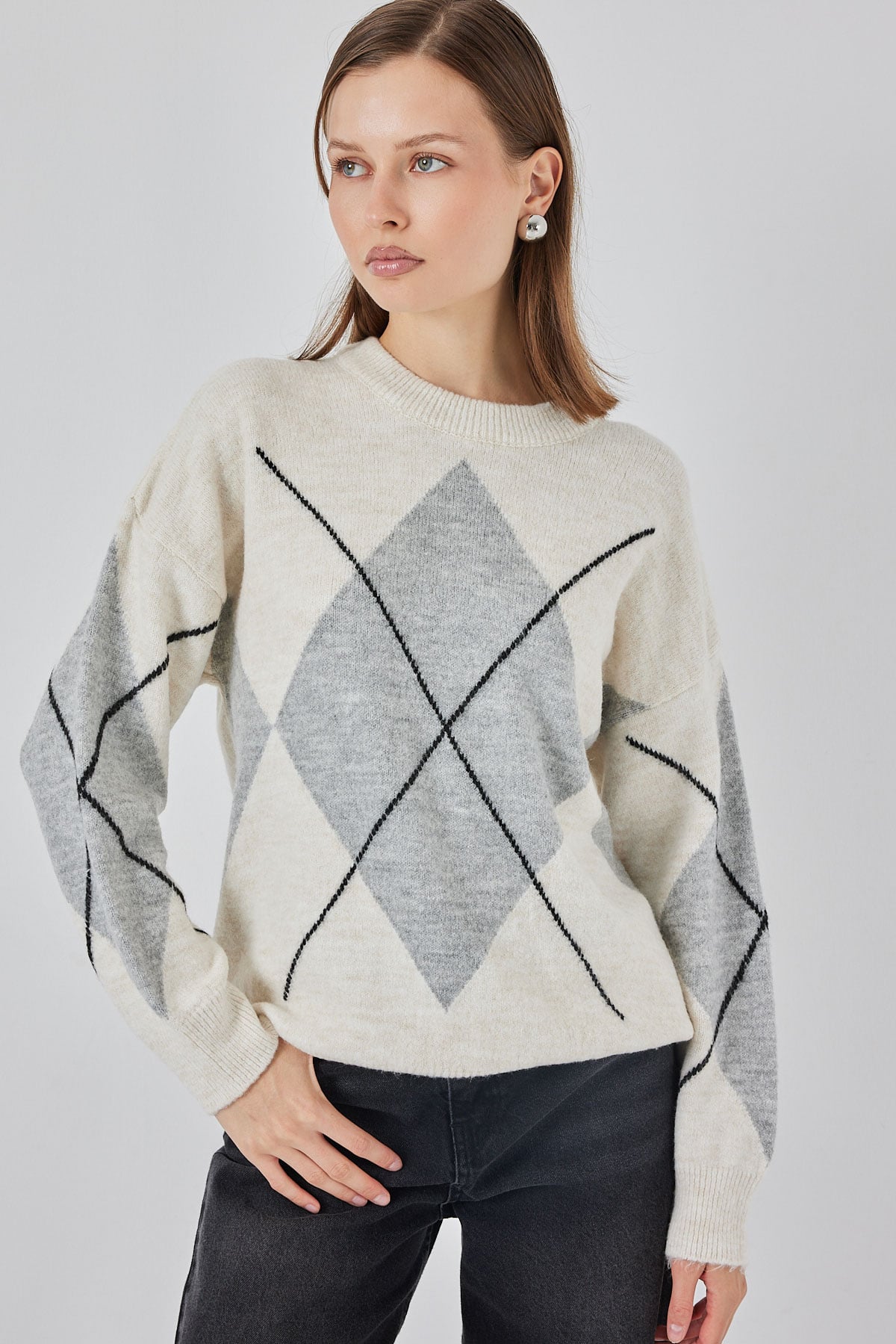 Cream Argyle Pattern Oversize Knit Sweater - Women's - Bigdart - by Peralane - photo 8