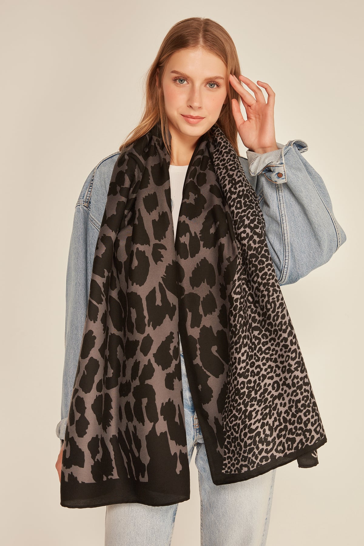 Patchwork Leopard Print Black Soft Texture Scarf - Nesvay - by Peralane