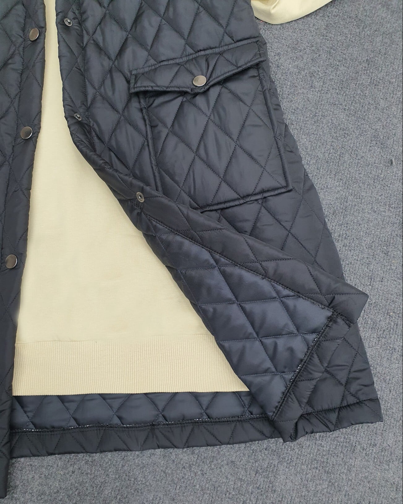 Quilted Vest with Flap Pockets - Black - Podyumplus - by Peralane - photo 4