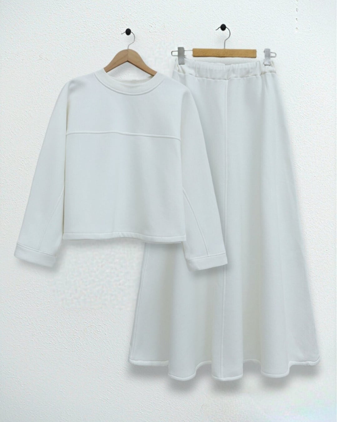 Three-Thread Brushed Sweatshirt and Maxi Skirt Set - Ecru - Podyumplus - by Peralane - photo 2