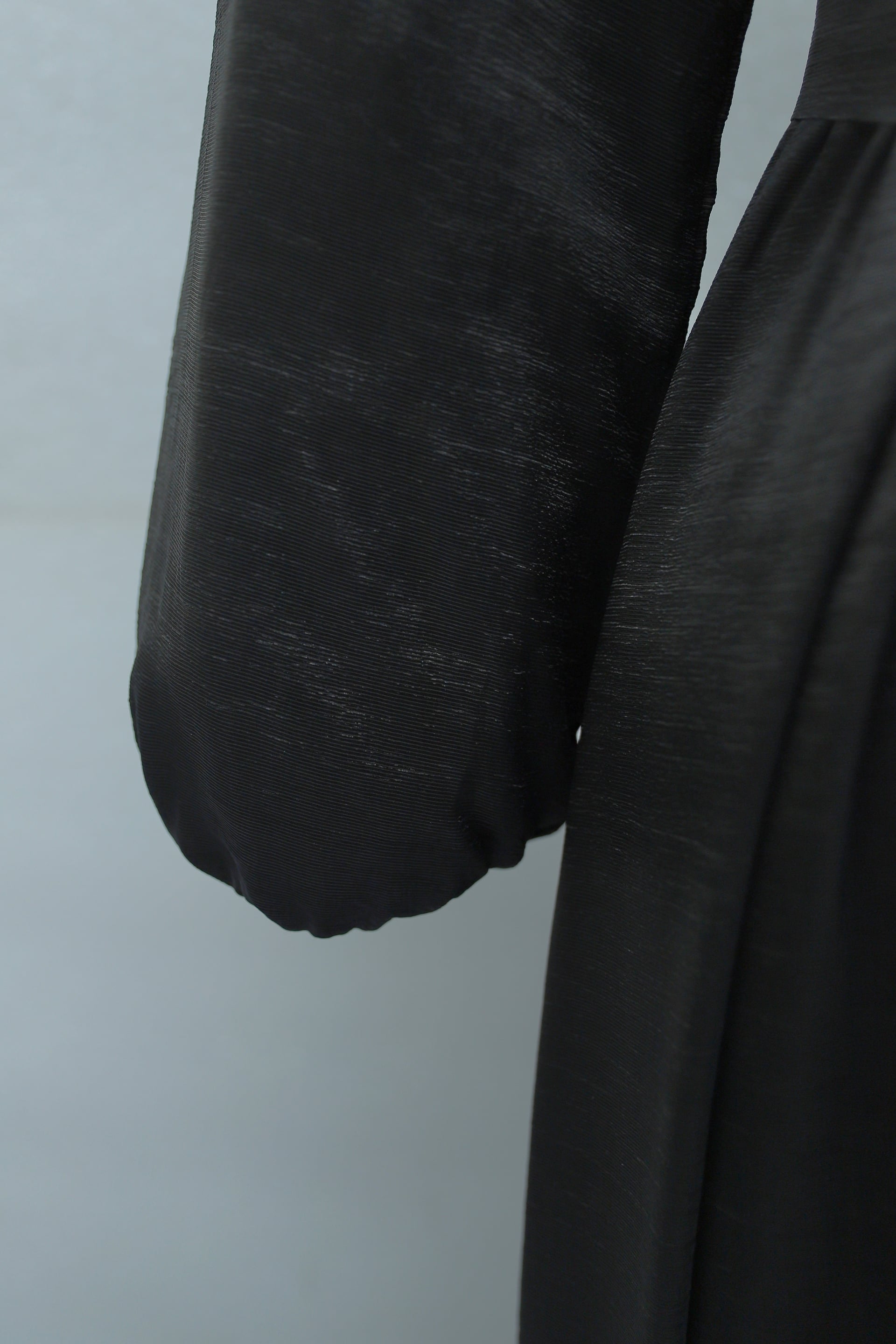 Ruffled Collar and Hem Long Dress with Elastic Cuffs - Black - Podyumplus - by Peralane - photo 6