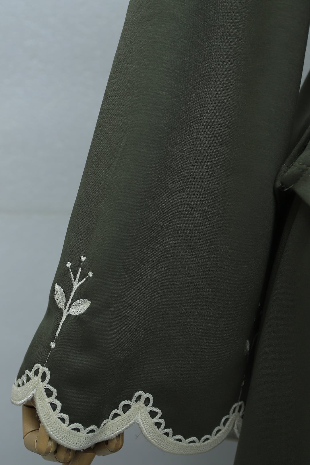 Embroidered Two-Piece Modest Set with Tie Belt - Olive Green - Podyumplus - by Peralane - photo 6