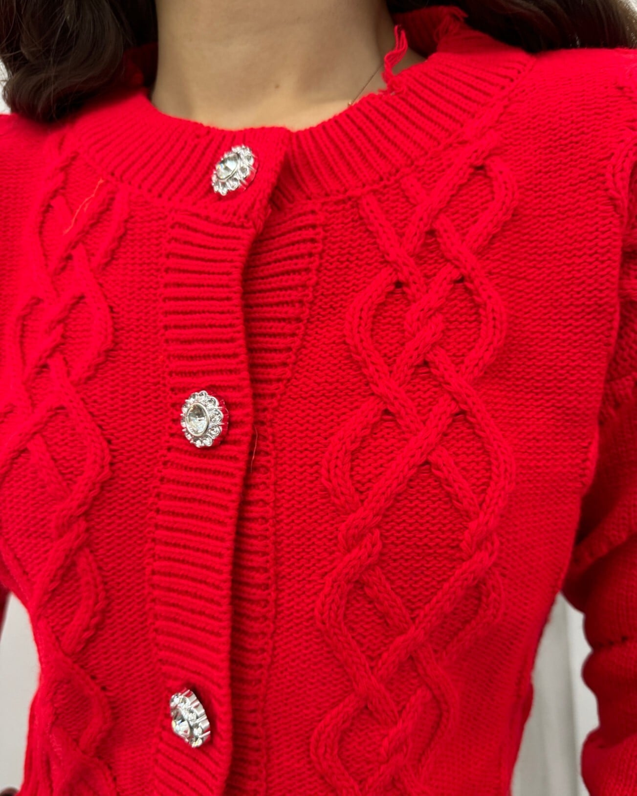 Pomegranate Red Cable Knit Cardigan with Frayed Hem - Podyumplus - by Peralane - photo 4